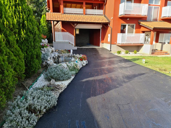 Aszfaltozás is lehet esztétikus.