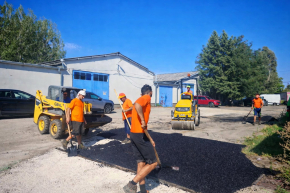 Hengerelt aszfaltozás ára (kézi bedolgozás)